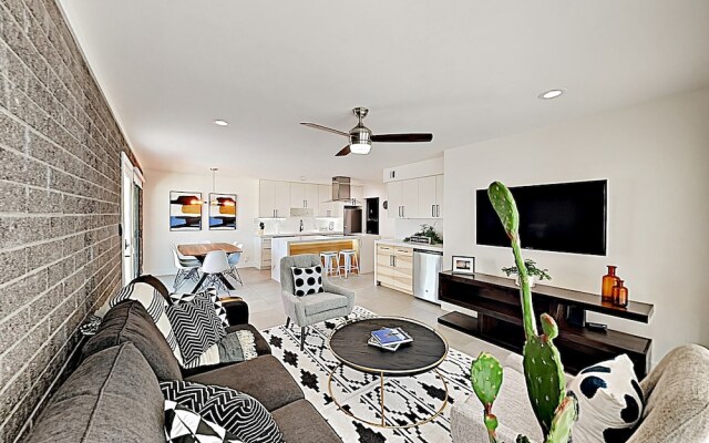 4917 Scottsdale - 2 Br Condo
