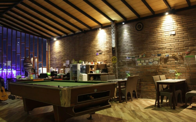 Bali Caps Hostel