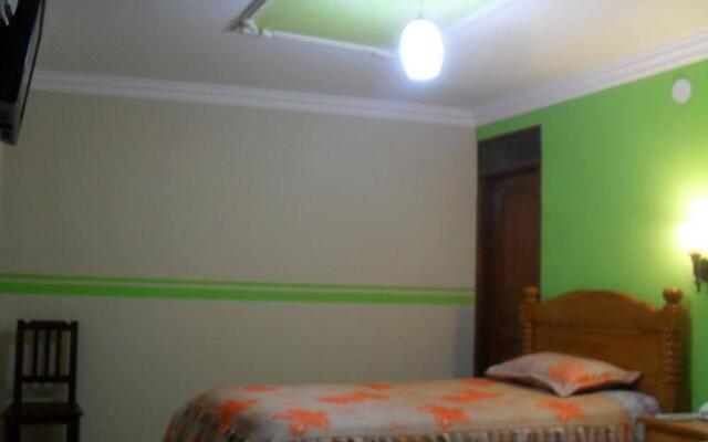 Hostal Corona Blanca