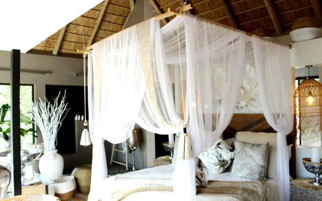 African Flair Boutique Safari Lodge