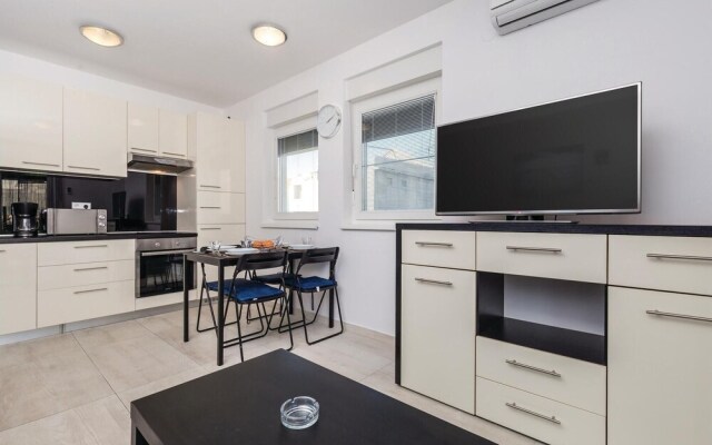 Stunning Home in Novalja With Wifi and 1 Bedrooms