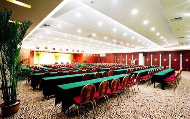 Yijing Holiday Hotel