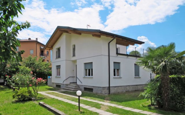 Villa Giulia (DER160)