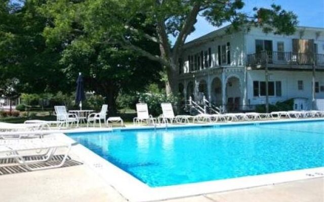 Townsend Manor Inn