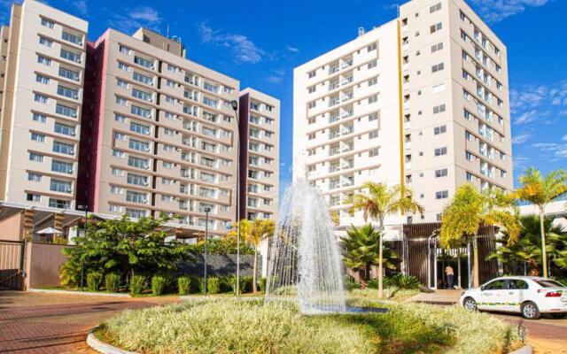 Evian Thermas Hotel Incrível no Centro de Caldas Novas com Águas Termais e Ingressos com Valores Exclusivos no Hot Park, Lagoa Termas, Náutico e WaterPark
