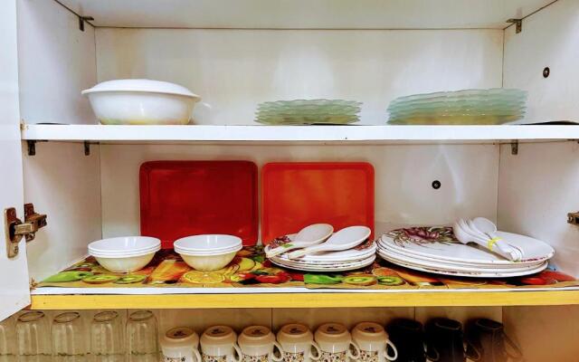 Artistic 2BHK in the downtown close to everything