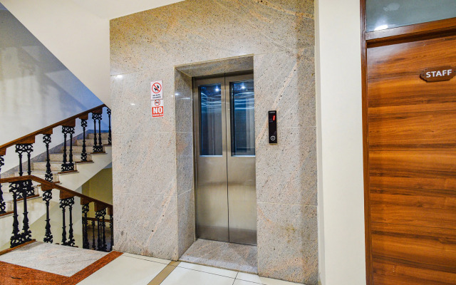 Fabhotel Prime Am Suites