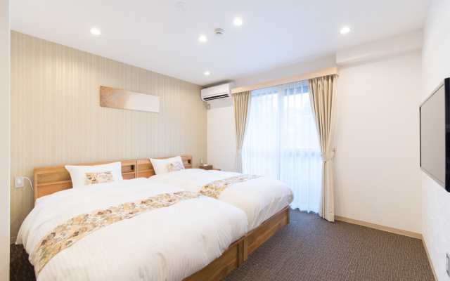 Stay SAKURA Kyoto Gyoen East