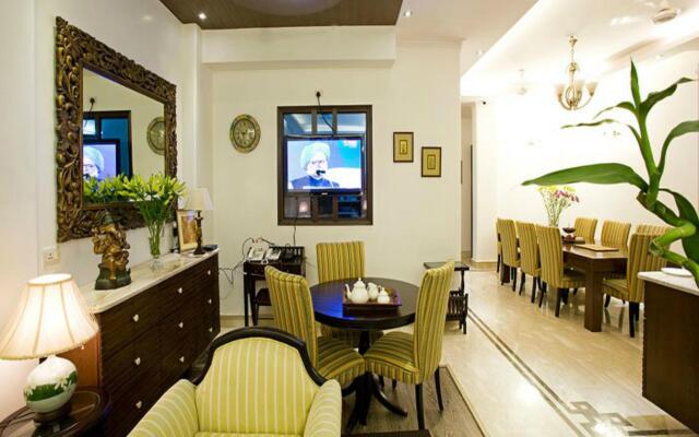 Evergreen Suites Defence Colony