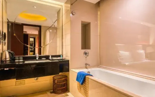 Legend International Hotel