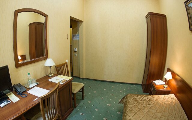 Chopin Hotel
