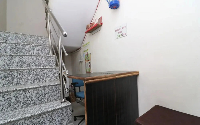 Kumbh Prayag Guest House by OYO Rooms