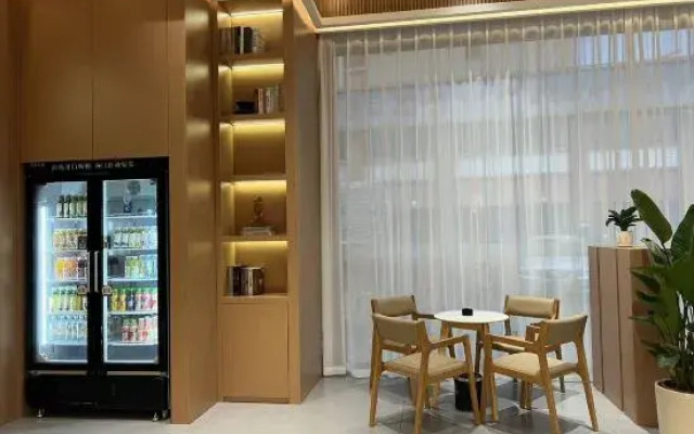 Huaiyuan West Bay Hotel