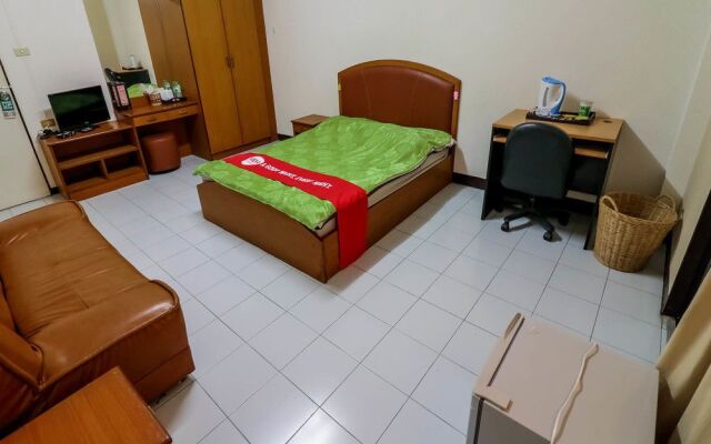 NIDA Rooms Eakachai Soi 47 Chill Place