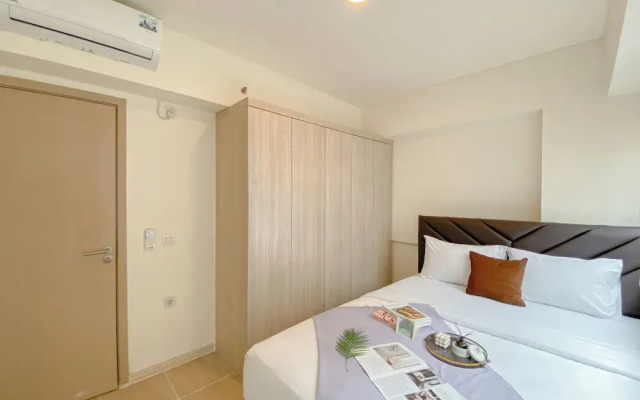 Tidy Warm Toned 2Br Apartment Meikarta