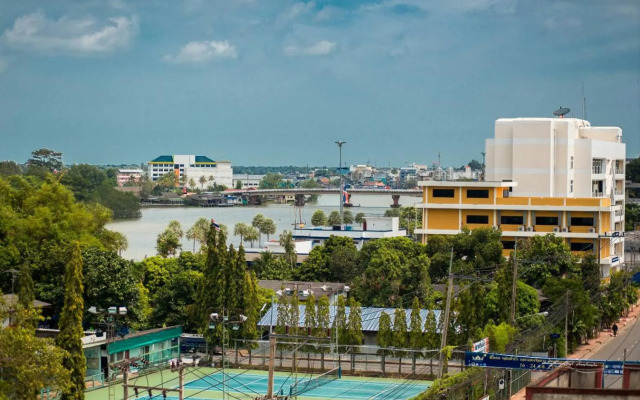 Phongkaew Hotel