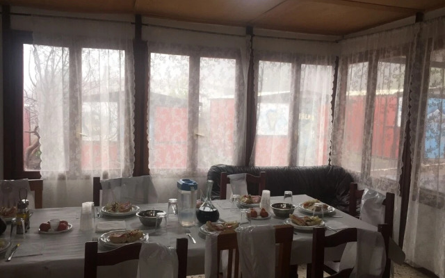 Campamento Quimpi Hostel