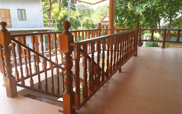 Phuaob Namsai Country Resort