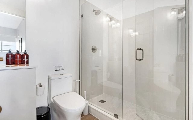 Roami at The Carmela