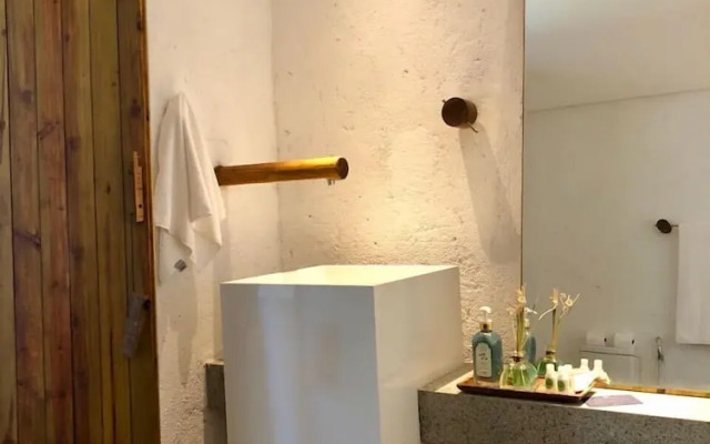 Paru Boutique Hotel