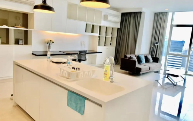 WELL-SHAPED Suites At PLATINUM KLCC