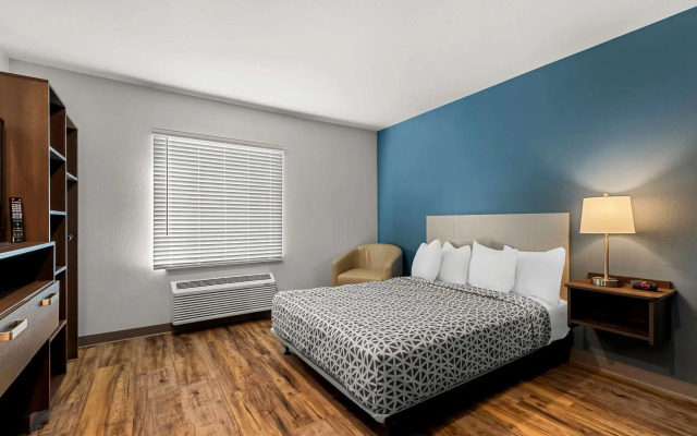 Woodspring Suites Corona