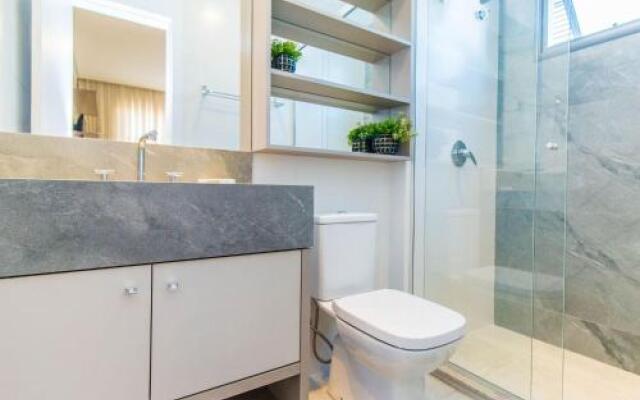 Ed. Porto Madero. Apartamento alto padrão próximo a Praia de Bombinhas!