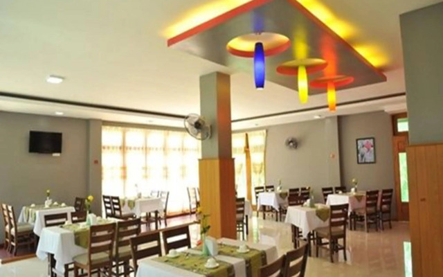 Royal Green Hotel