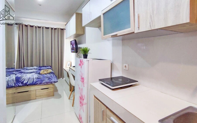 Anta Room at Apartment Springwood