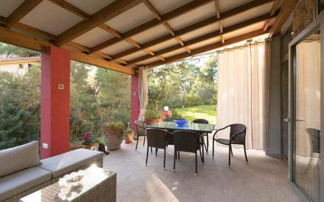 #FLH - Coral Apartment Near Fava Beach