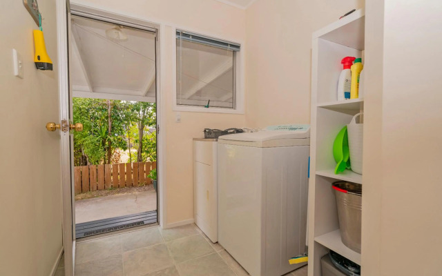 Park Drive - Whangamata Holiday Home