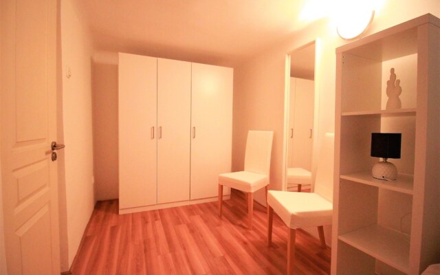 Budapest Easy Flats - Opera Apartments