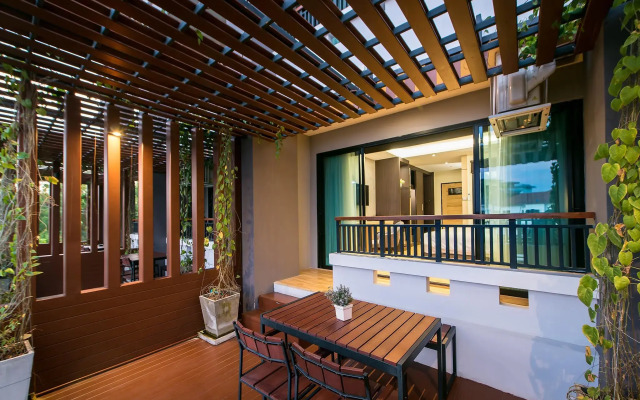 Nadee 10 Resort & Hotel