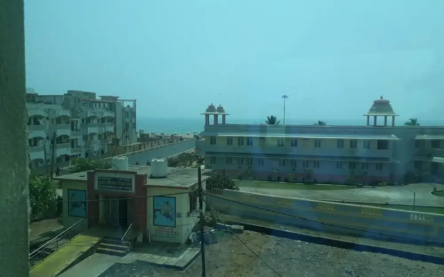 Goroomgo Gouri Palace Puri