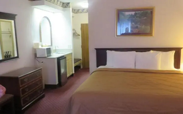 Comfort Inn Highway