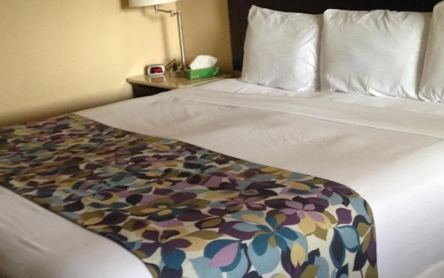 Extend a Suites Mobile Tillmans Corner