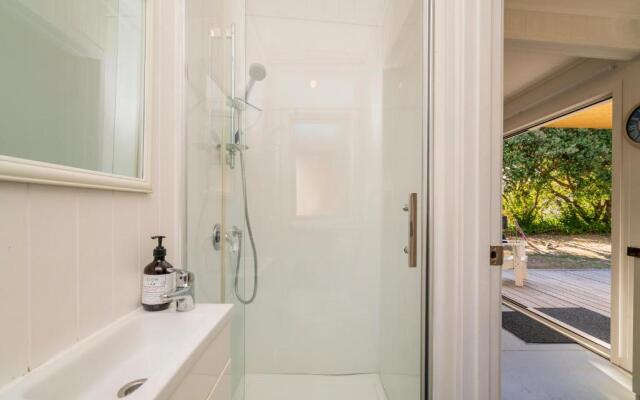 Rangimarie on Kenwood- Matarangi Holiday Home