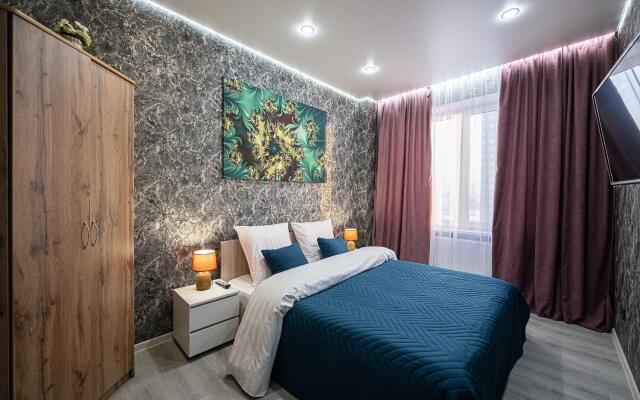 Пять Звёзд на улице Героя Яковлева 17