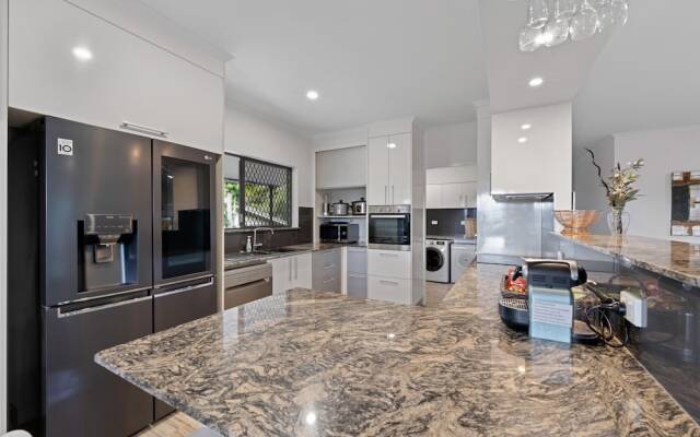 Highview Atherton