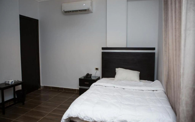 Hayat Pyramids View Hotel