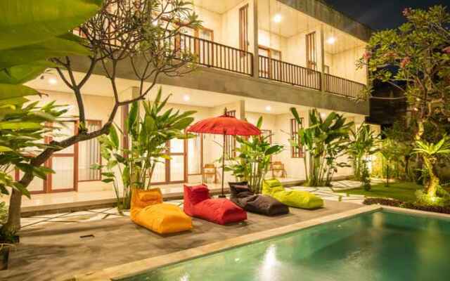 Mupu Jana G.House Keramas