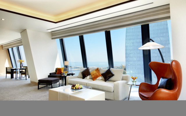 Fairmont Baku - Flame Towers