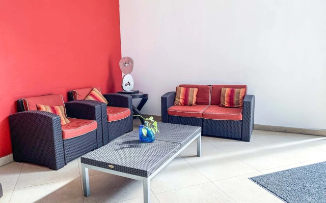 Oasis 12