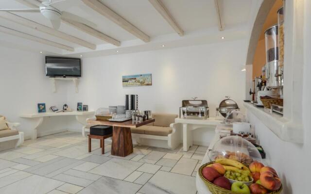 Ostria Hotel