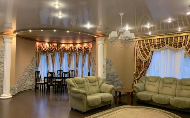 Apartments on Moskovsky Prospekt 9