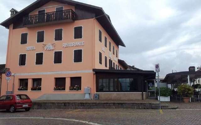 Hotel Piol