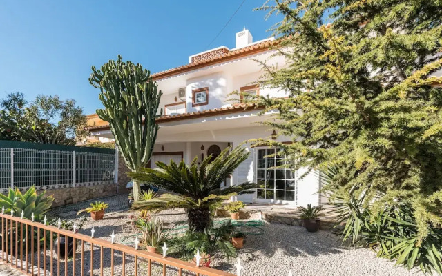 Dipti's Bed and Breakfast