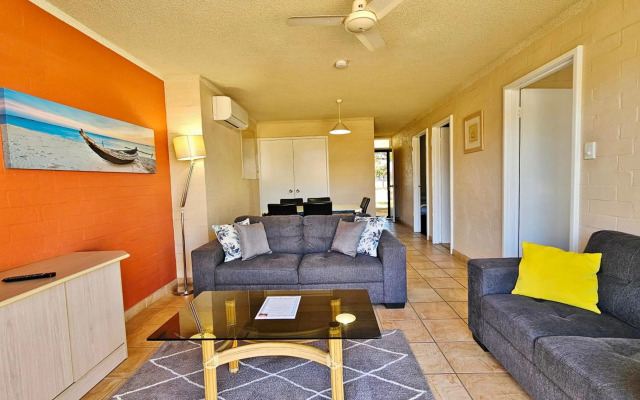 Riverview Holiday Apartment 49 - Kalbarri WA