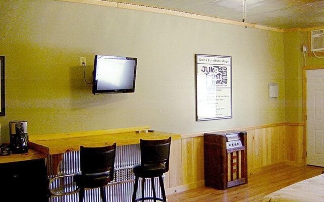 Bluestown Inn