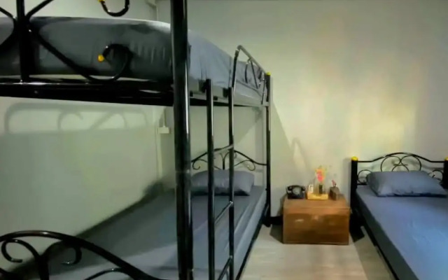 89 Bed & Studio hostel